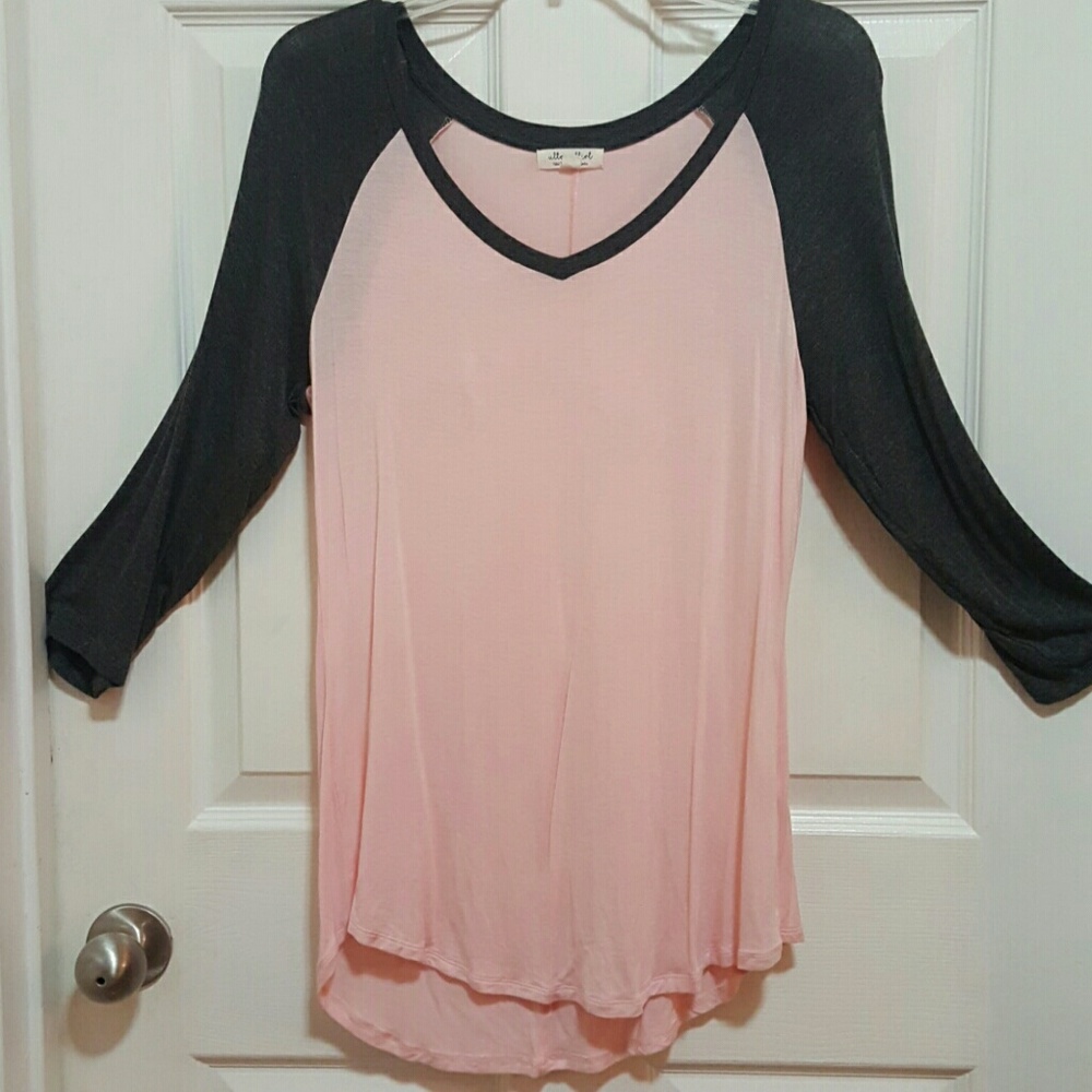 Soft V-neck baseball tee